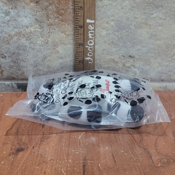 Chick Fil A Spotted Cow Plush Save Hides Eat Chikin 2002 Kids Meal Toy Sealed - Picture 8 of 8